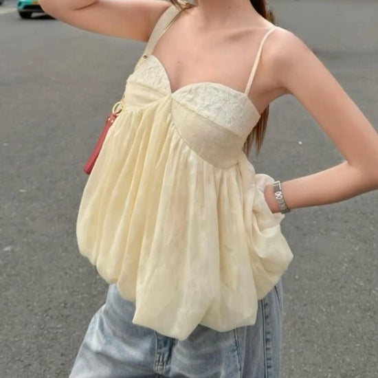 2026 Fashion Spring New Fashion Temperament Fresh and Sweet Hot Girl Wrapped Chest Pleated Loose Suspender Top